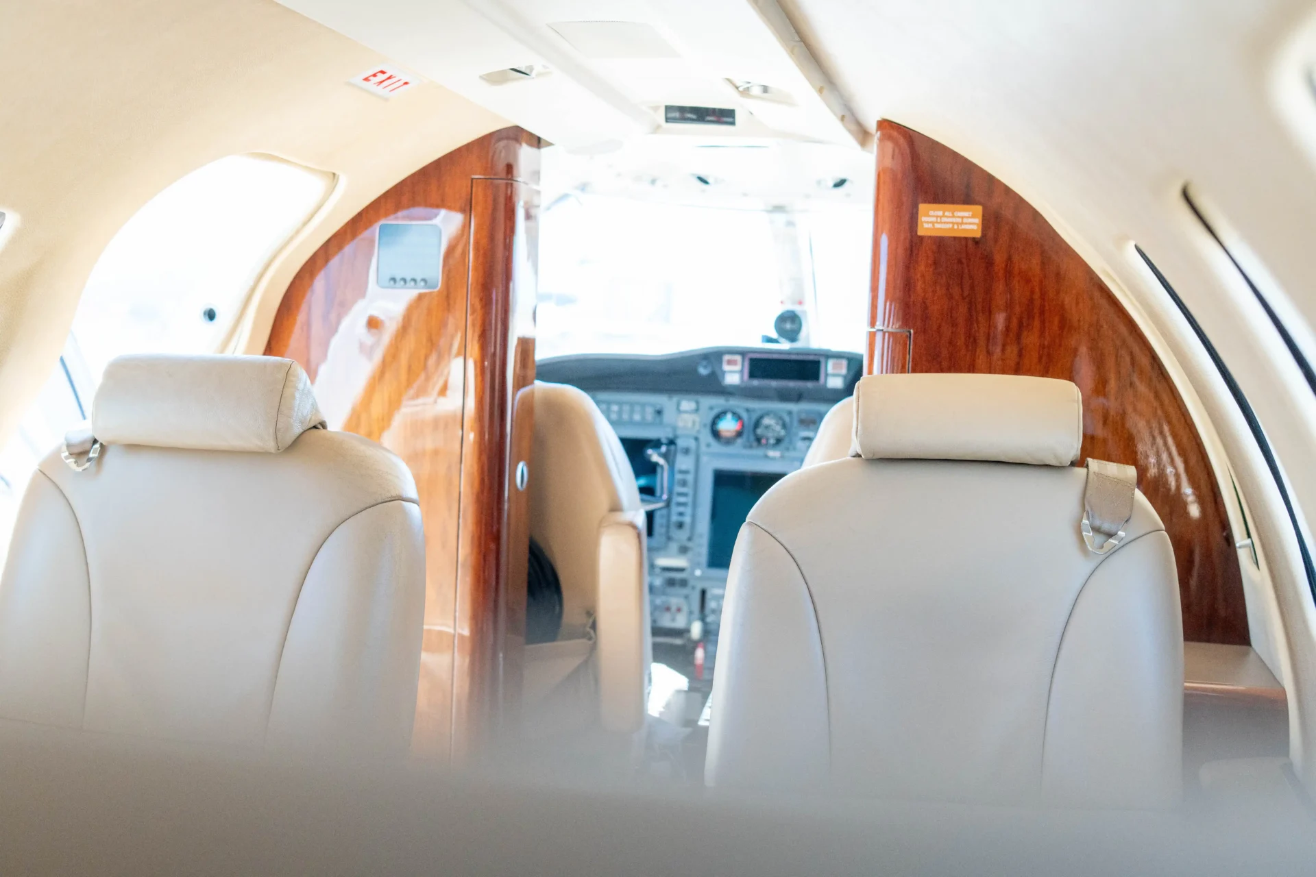 Latitude-33-Aviation-2002-Cessna-Citation-CJ2-Interior_Detail_2