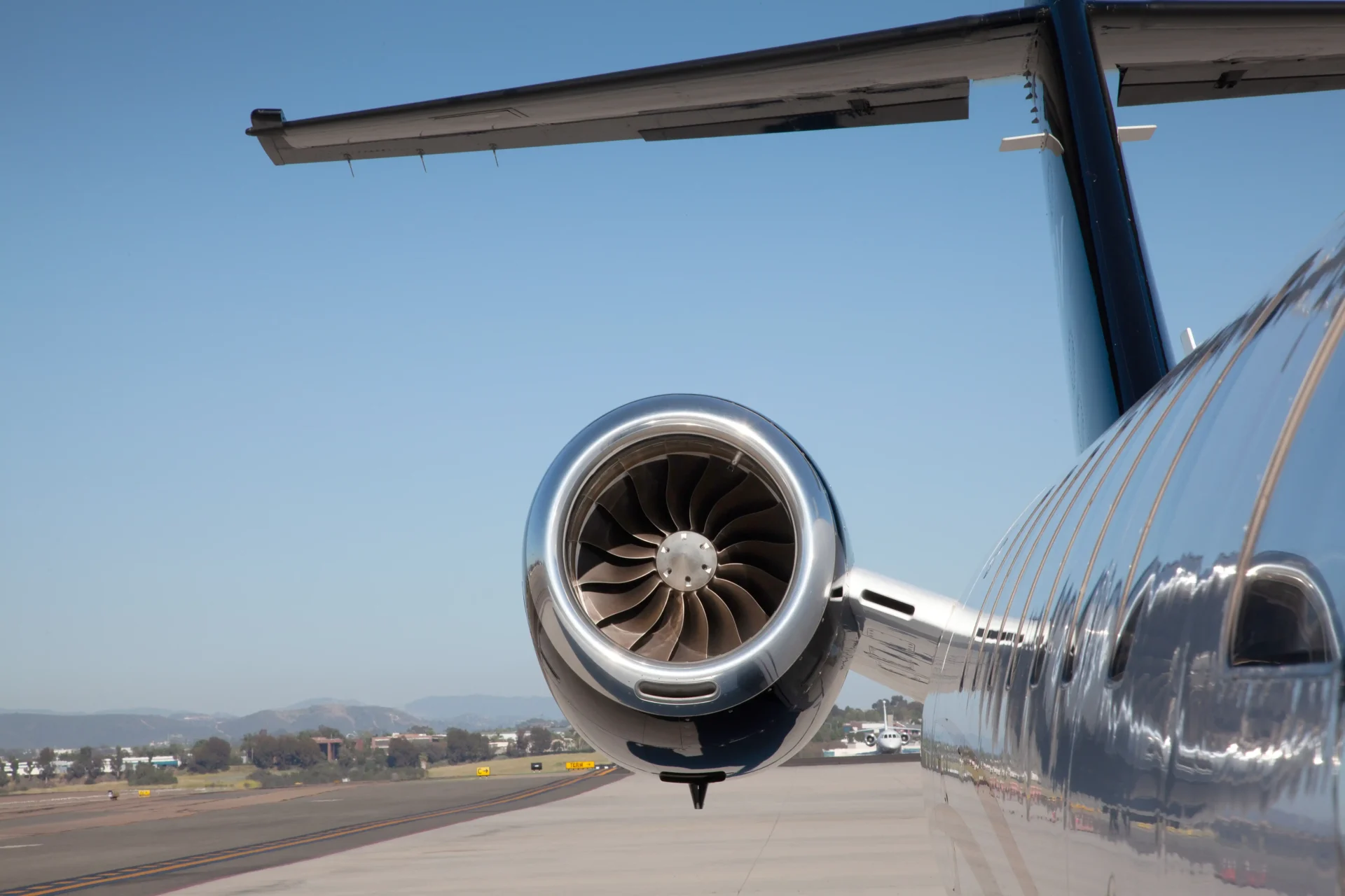 Latitude 33 Aviation 2009 Cessna Citation CJ3-N21GV-Exterior-8